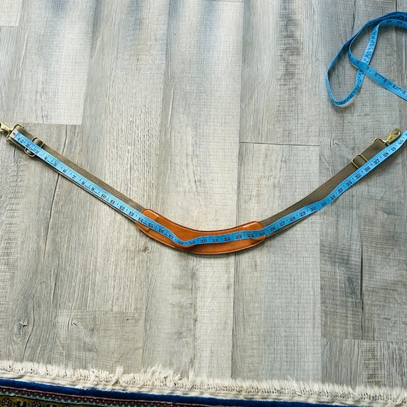 Hartmann Tweed & Leather Trim Expandable 3 Compartment Travel Bag - Picture 14 of 16